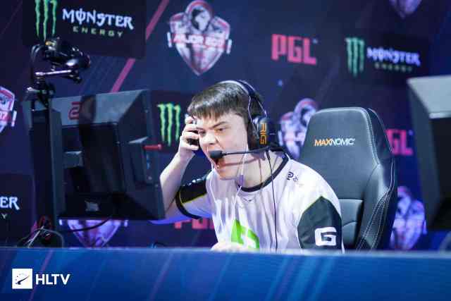 尔夫斯堡的 尔夫斯堡的