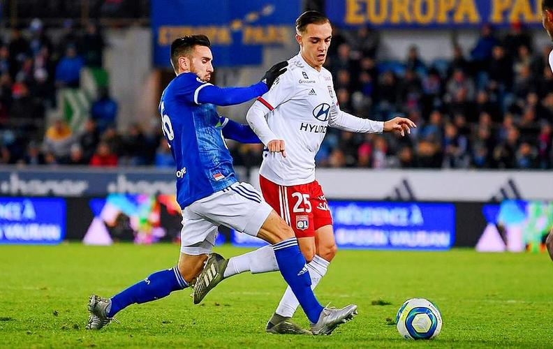 本场首次射门即进球！彭啸精彩凌空爆射破门，U23国足1-0澳大利亚